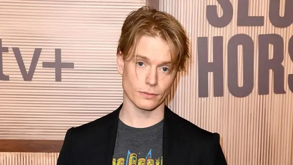 À la fin de la troisième saison des chevaux lents: Saskia Reeves décompose la trahison choquante de Jackson Lamb