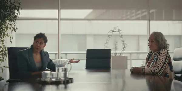 Vernee Watson-Johnson, Daphne Maxwell Reid in 