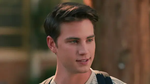 sweet-magnolias-carson-rowland-ty