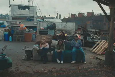 ¿Dónde se filmó Under the Bridge en Hulu?