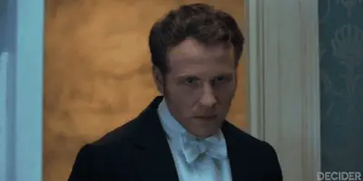 BUCCANEERS 104 Richard goes to Miss Testvalley in the tub