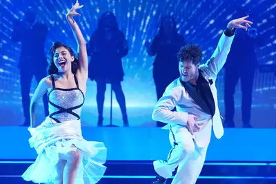 Quando você dança com as estrelas esta noite? Plano de informação de tempo ABC