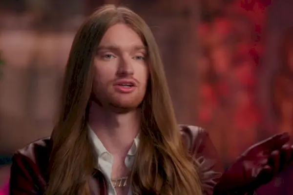 Exklusiver Clip zu „Vanderpump Rules“: Venus Binkley gerät ins Kreuzfeuer, als Marcus Johnson und Kim Suarez den anderen SUR-Versen seine Geheimnisse verraten