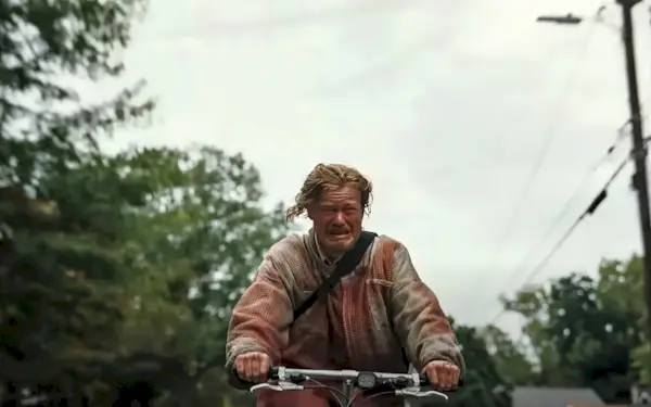 BUGONIA, Jesse Plemons, 2025.