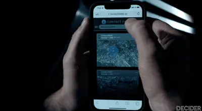 SUGAR Ep2 IRIS IN ON THE PHONE