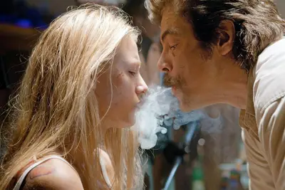 Enviar ou omitir: Wilde para Netflix, a história das ervas daninhas de pedra de Oliver em Cali