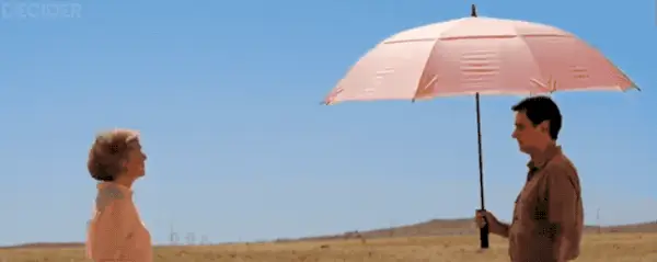 Riepilogo episodio 9 di 'Pluribus': Salva il mondo o prendi la ragazza (finale della prima stagione)