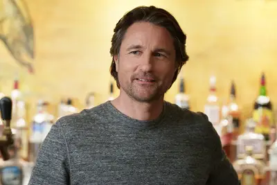 Martin Henderson as Jack Sheridan in 