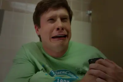 workaholics-office-campout