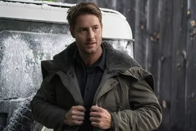 Transfira ou solte: o jornal Netflix Christmas deixou Justin Hartley cair em um drama de Natal