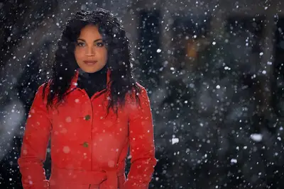 The Noel Diary. Barrett Doss as Rachel in The Noel Diary. Cr. KC Bailey/Netflix © 2022.