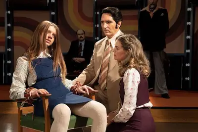 O final da noite terminou com o diabo: o que está acontecendo no episódio de corujas noturnas?