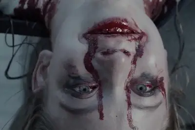 O final da noite disse: o filme de terror de Sydney Sweeney termina com uma nota grande e ambígua