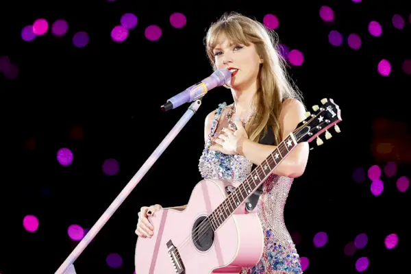 O final da série ‘The End Of An Era’ de Taylor Swift irá ao ar pouco antes do Natal como um presente antecipado para os fãs