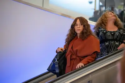 Megan (Rosie Perez) in The Flight Attendant