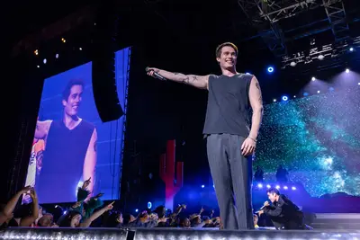 THE IDEA OF YOU, Nicholas Galitzine,