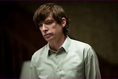 Domhnall Gleeson as Sam in 