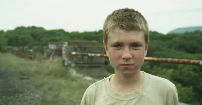 HIDE YOUR SMILING FACES, Ryan Jones, 2013. ©Tribeca Film/Courtesy Everett Collection