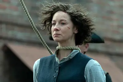 Apri lucidatura per un'altra siccità! La stagione 7 di Outlander non torna prima di novembre 2024