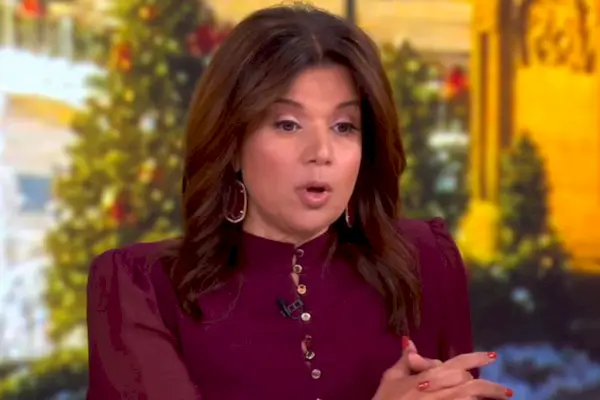 ‘Ana Navarro, do The View, acha que Bill Clinton teria sido removido da Casa Branca se seu escândalo com Monica Lewinsky acontecesse depois