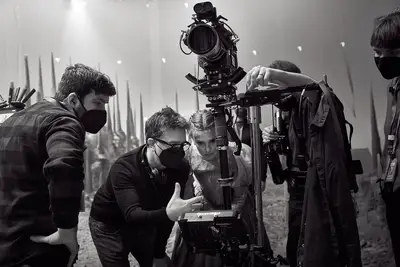 Damsel. (L-R) Director Juan Carlos Fresnadillo and Millie Bobby Brown on the set of Damsel