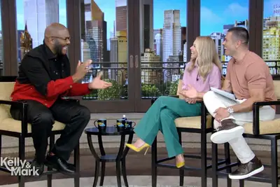Live: Mark Consuelos pergunta a Tyler Perry porque ele e Kelly Ripa nunca estiveram em um de seus filmes depois de aprender dois alunos de todos os meus filhos que estão em seu último filme