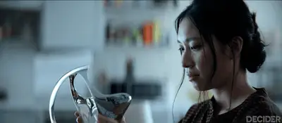 Envoyer ou íll: le voile vert du réseau, un drame sur les couvertures du gouvernement dans les années 1950, des extraterrestres à l'enlèvement d'enfants autochtones