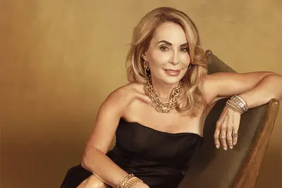 Qui devrait être le célibataire d'or? 8 fans préférés - Concurrents superiors