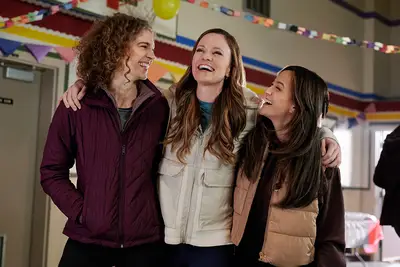 Invia o ometti: Field Day in Hallmark, un altro candidato a sorpresa per il cinema dell'anno