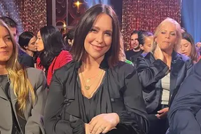 ¿Por qué Jennifer Love Hewitt en el final de Golden Bachelor?