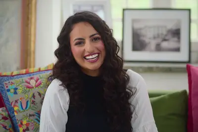 Jewish Matchmaking. Cindy in episode 2 of Jewish Matchmaking. Cr. Courtesy of Netflix © 2023