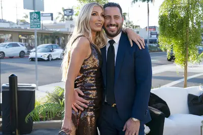 La star de l'inscription de millions de Los Angeles, Josh Altman, est ravie que sa femme et partenaire commerciale Heather Altman, Heather Altman