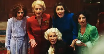 Transfira ou deixe de lado: 7 mulheres e um assassinato em Netflix, um italiano que Whoaudunnit com Loto Blanco Sabrina Impigiatore