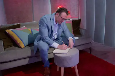 Love Is Blind - Matthew