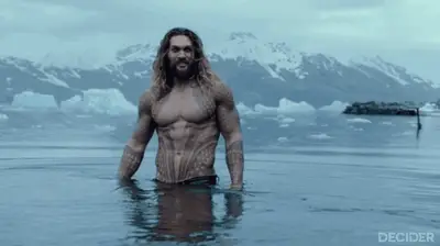 Shirtless Jason Momoa in Justice League