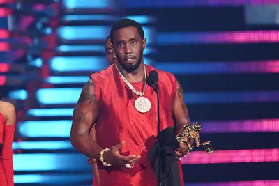 As acusações de Sean Diddy Combs explicaram na queda de Diddy de Tmz: como ver