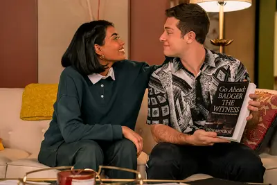 NEVER HAVE I EVER (L to R) MEGAN SURI as ANEESA and JAREN LEWISON as BEN GROSS