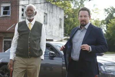 O fim do assassino explicou: Por que Boyd Randokus comeu uma lâmpada para os olhos?