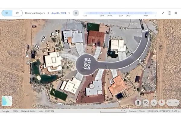 Por que os fãs de ‘Pluribus’ estão convencidos de que o Google Earth apresenta um grande spoiler do programa