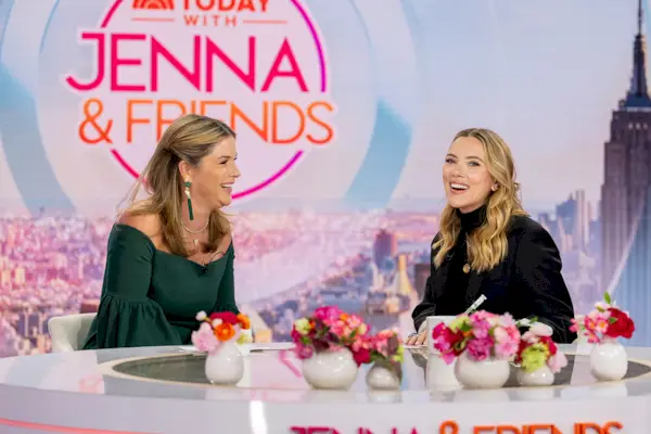'Today' vuelve a sus sanas raíces al elegir a Sheinelle Jones como copresentadora de Jenna Bush Hager, pero ¿es eso algo bueno?