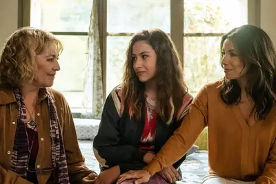 Líderes da Land of Women Episode: Quantos seguem a série de televisão Eva Longoria Apple?