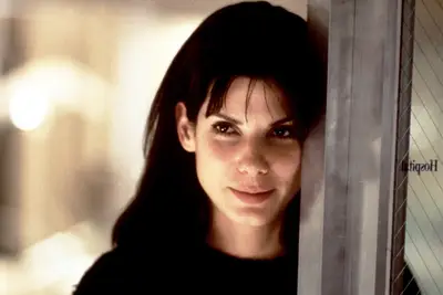 Sandra Bullock (While You Were Sleeping)