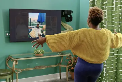 O distrito de Karikiv, Russell, é uma pesca como seu irmão Lil Boo Thang Paul Russell Singer