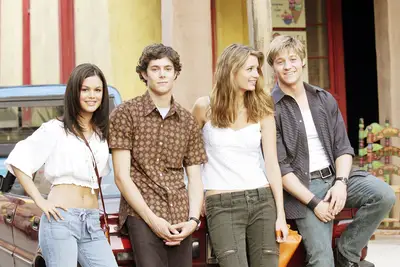 7 programas como Dixie's Hard quando você sente falta do show de Rachel Bilson