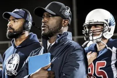 Taye Diggs coaching