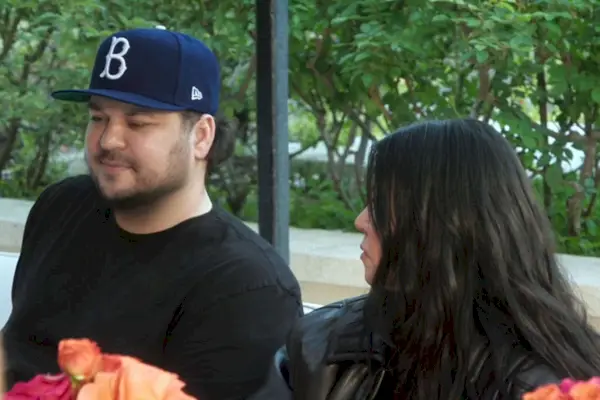 Rob Kardashian minaccia di unirsi a 'The Kardashian' a tempo pieno