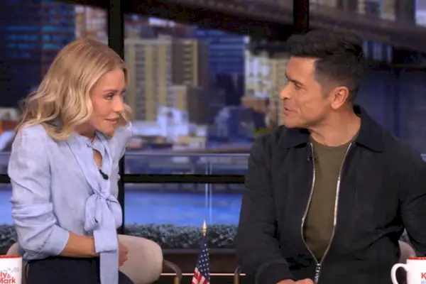 Kelly Ripa échevelée alors qu'elle ouvre « Live » : vous frappiez à la porte et j'ai continué à crier : « Non !