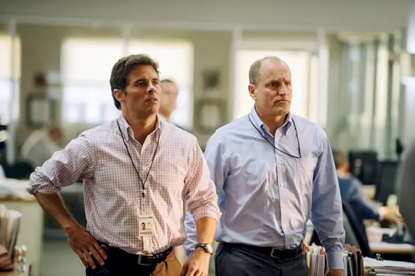 CHOQUE E TEMPORHO, a partir da esquerda: James Marsden, Woody Harrelson, 2017