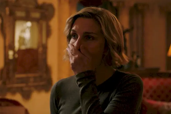 Rhea Seehorn continua