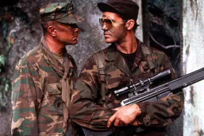 Sniper -Filme auf Netflix: seine endgültige Übertragungsanleitung für das Sniper -Franchise